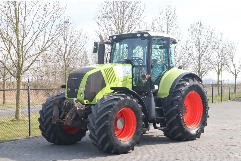 Claas Axion 850 | HEXASHIFT MANUAL | FRONT PTO - Трактор: фото 2 Claas Axion 850 | HEXASHIFT MANUAL | FRONT PTO - Трактор: фото 2