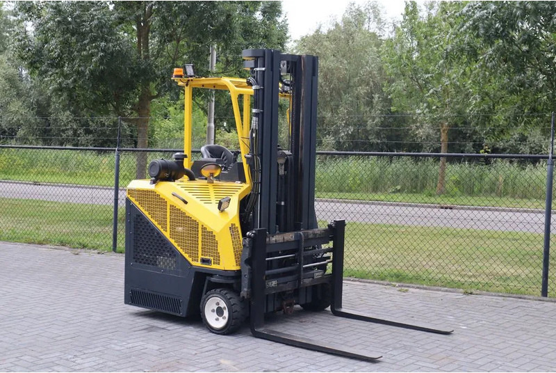 Combilift CB3000 | 2.5 TON | 6 METER | TRIPLEX | SIDESHIFT - Четырехсторонний погрузчик: фото 5 Combilift CB3000 | 2.5 TON | 6 METER | TRIPLEX | SIDESHIFT - Четырехсторонний погрузчик: фото 5