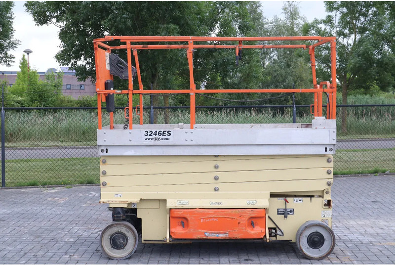 JLG 3246 ES | 12 METER | 320 KG - Ножничный подъемник: фото 1 JLG 3246 ES | 12 METER | 320 KG - Ножничный подъемник: фото 1