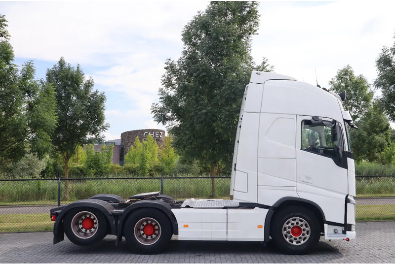 Volvo FH 13.540 | 6X2 | RETARDER | ADR | EURO 6 - Тягач: фото 4 Volvo FH 13.540 | 6X2 | RETARDER | ADR | EURO 6 - Тягач: фото 4