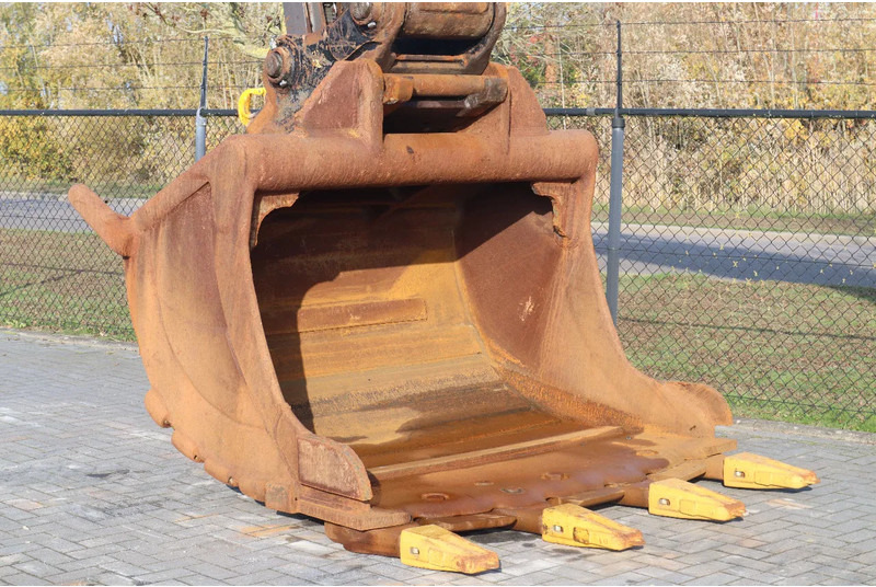 Гусеничный экскаватор Volvo EC480 EL | HAMMER LINES | BUCKET | QUICK COUPLER: фото 9 Гусеничный экскаватор Volvo EC480 EL | HAMMER LINES | BUCKET | QUICK COUPLER: фото 9