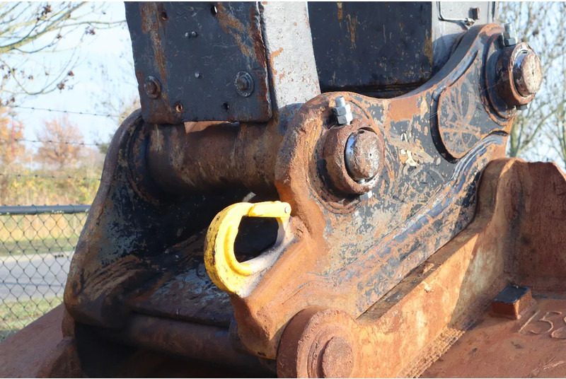 Гусеничный экскаватор Volvo EC480 EL | HAMMER LINES | BUCKET | QUICK COUPLER: фото 8 Гусеничный экскаватор Volvo EC480 EL | HAMMER LINES | BUCKET | QUICK COUPLER: фото 8