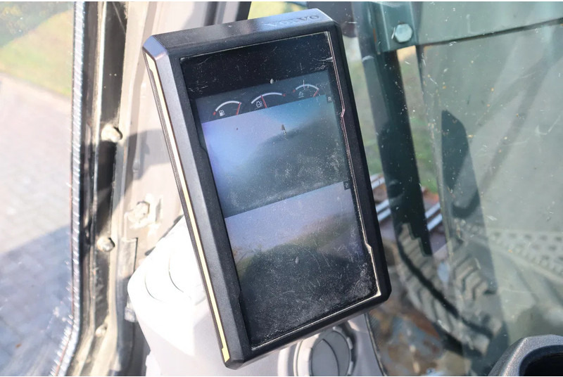 Гусеничный экскаватор Volvo EC480 EL | HAMMER LINES | BUCKET | QUICK COUPLER: фото 18 Гусеничный экскаватор Volvo EC480 EL | HAMMER LINES | BUCKET | QUICK COUPLER: фото 18