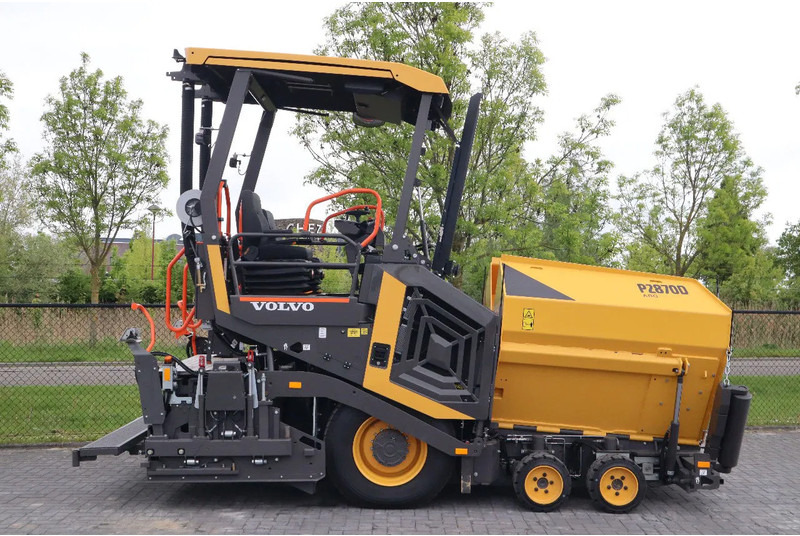 Volvo P2870 D ABG | ASPHALT PAVER | NEW / UNUSED | BOMAG BF300 - Асфальтоукладочная техника: фото 4 Volvo P2870 D ABG | ASPHALT PAVER | NEW / UNUSED | BOMAG BF300 - Асфальтоукладочная техника: фото 4