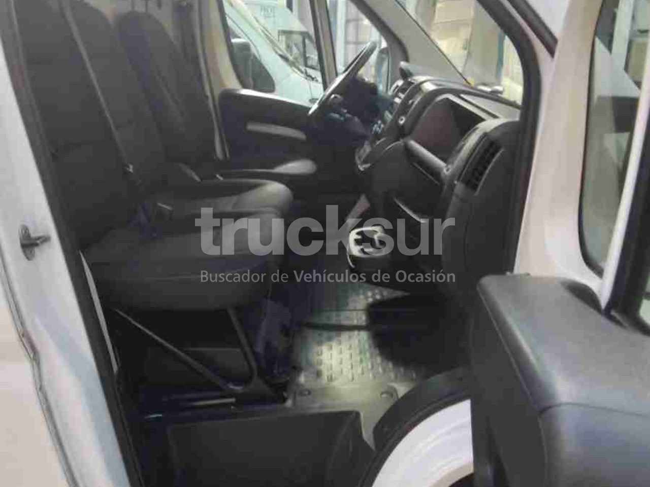 CITROEN 120.35 L3H2 12M3 - Фургон с закрытым кузовом: фото 3 CITROEN 120.35 L3H2 12M3 - Фургон с закрытым кузовом: фото 3