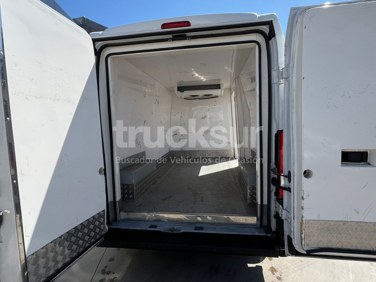 CITROEN 120.35 L3H2 FRC-X - Рефрижератор: фото 4 CITROEN 120.35 L3H2 FRC-X - Рефрижератор: фото 4