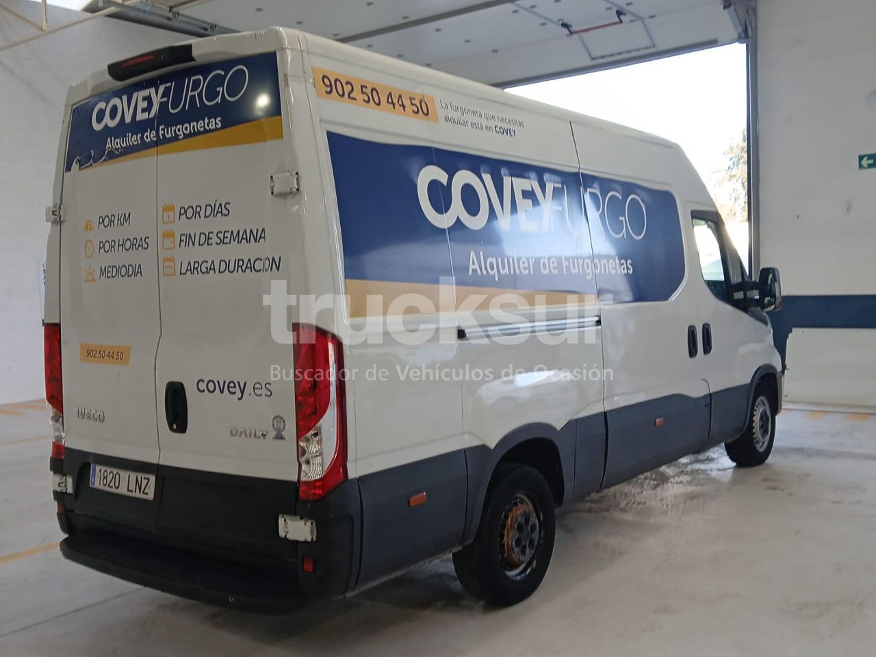 IVECO 35S14 12M3 - Фургон с закрытым кузовом: фото 4 IVECO 35S14 12M3 - Фургон с закрытым кузовом: фото 4