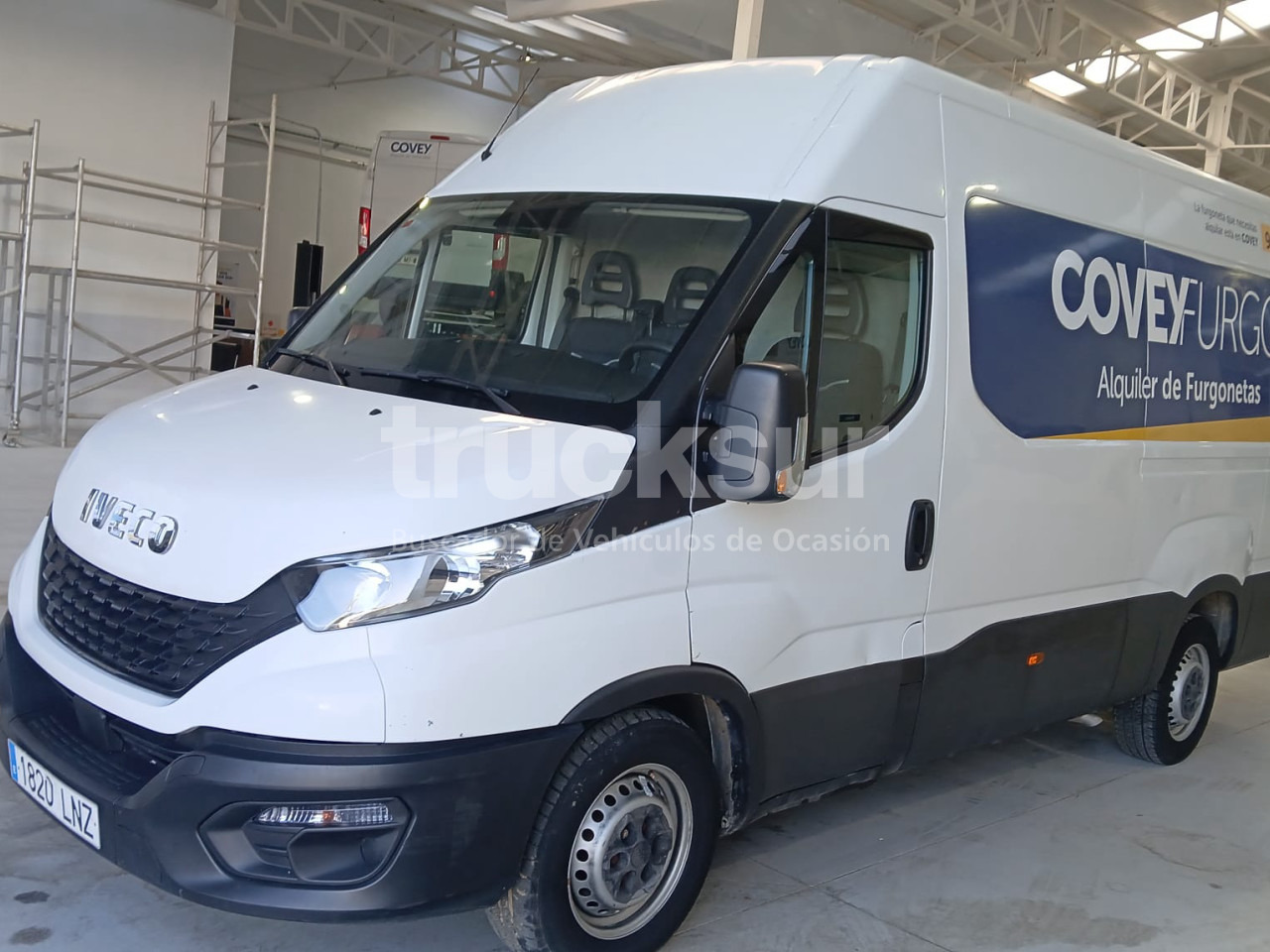 IVECO 35S14 12M3 - Фургон с закрытым кузовом: фото 1 IVECO 35S14 12M3 - Фургон с закрытым кузовом: фото 1
