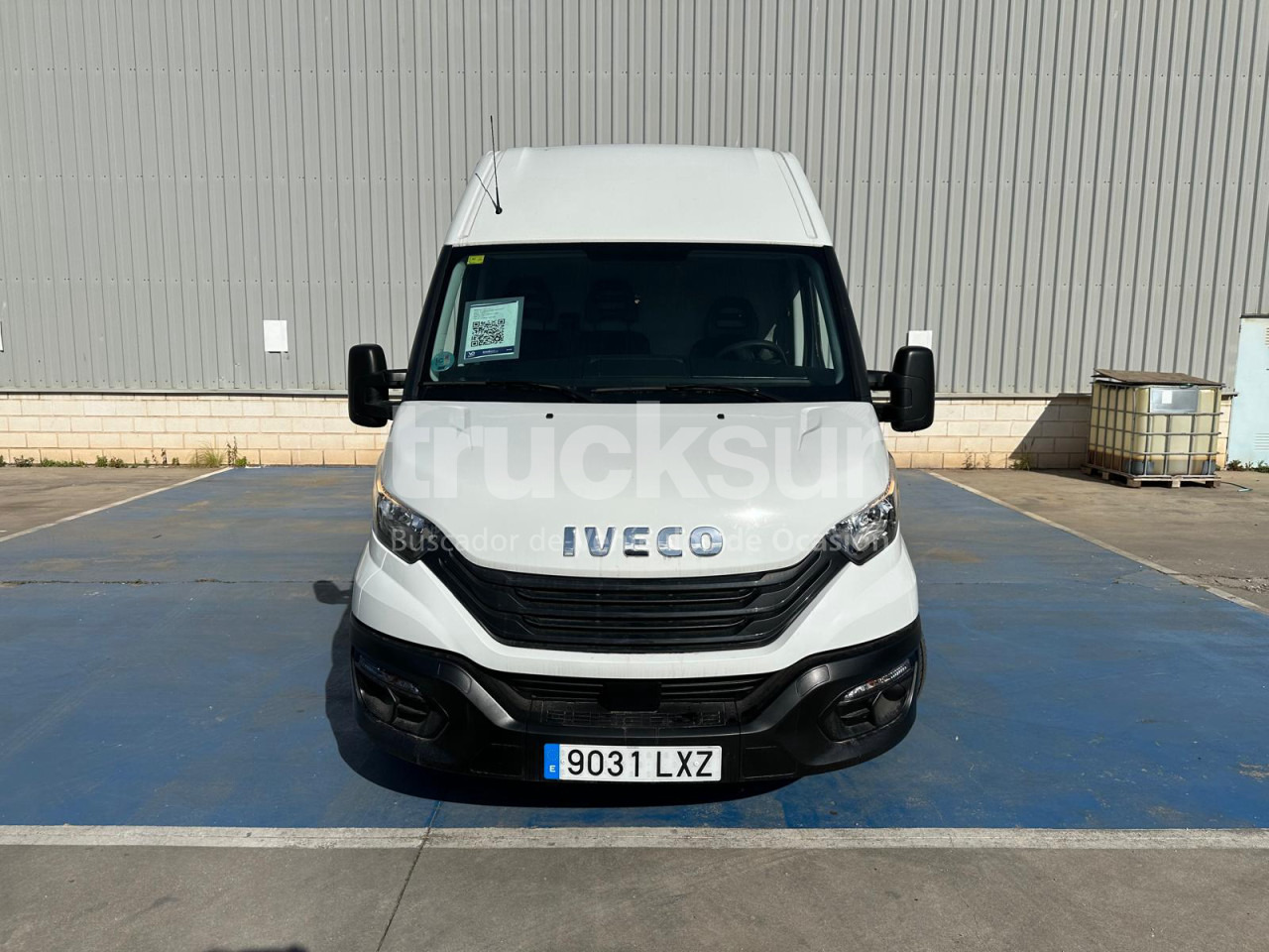 IVECO DAILY 35S16 F 12M3 - Фургон с закрытым кузовом: фото 3 IVECO DAILY 35S16 F 12M3 - Фургон с закрытым кузовом: фото 3