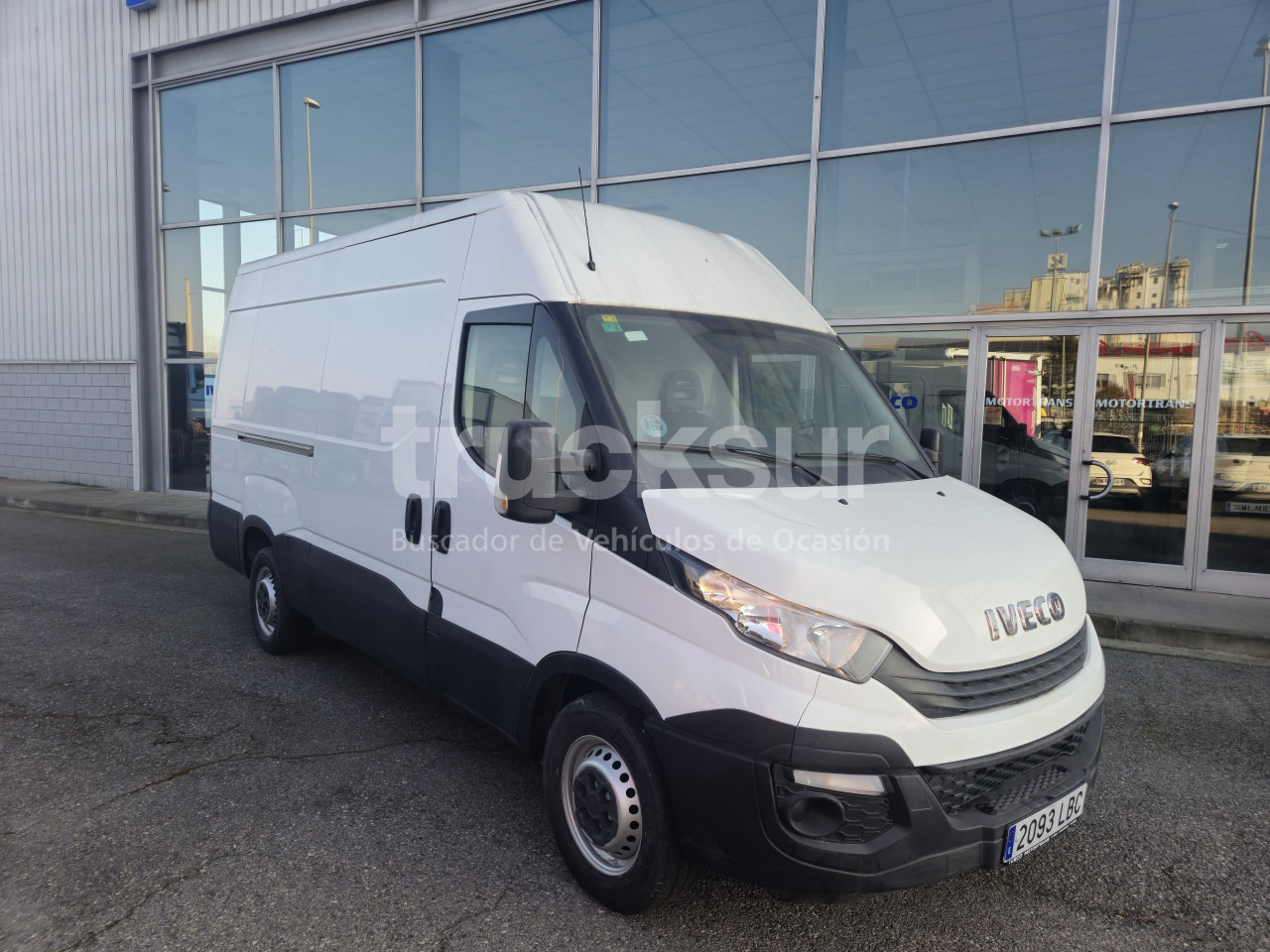 IVECO DAILY 35S16V 12M3 - Фургон с закрытым кузовом: фото 3 IVECO DAILY 35S16V 12M3 - Фургон с закрытым кузовом: фото 3