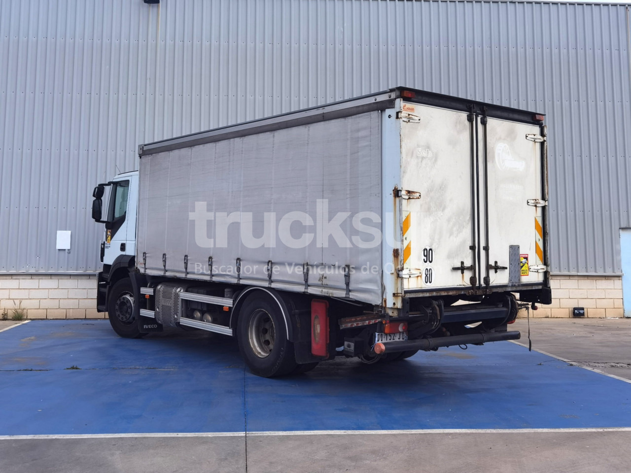 IVECO STRALIS AD190S36 - Тентованный грузовик: фото 5 IVECO STRALIS AD190S36 - Тентованный грузовик: фото 5