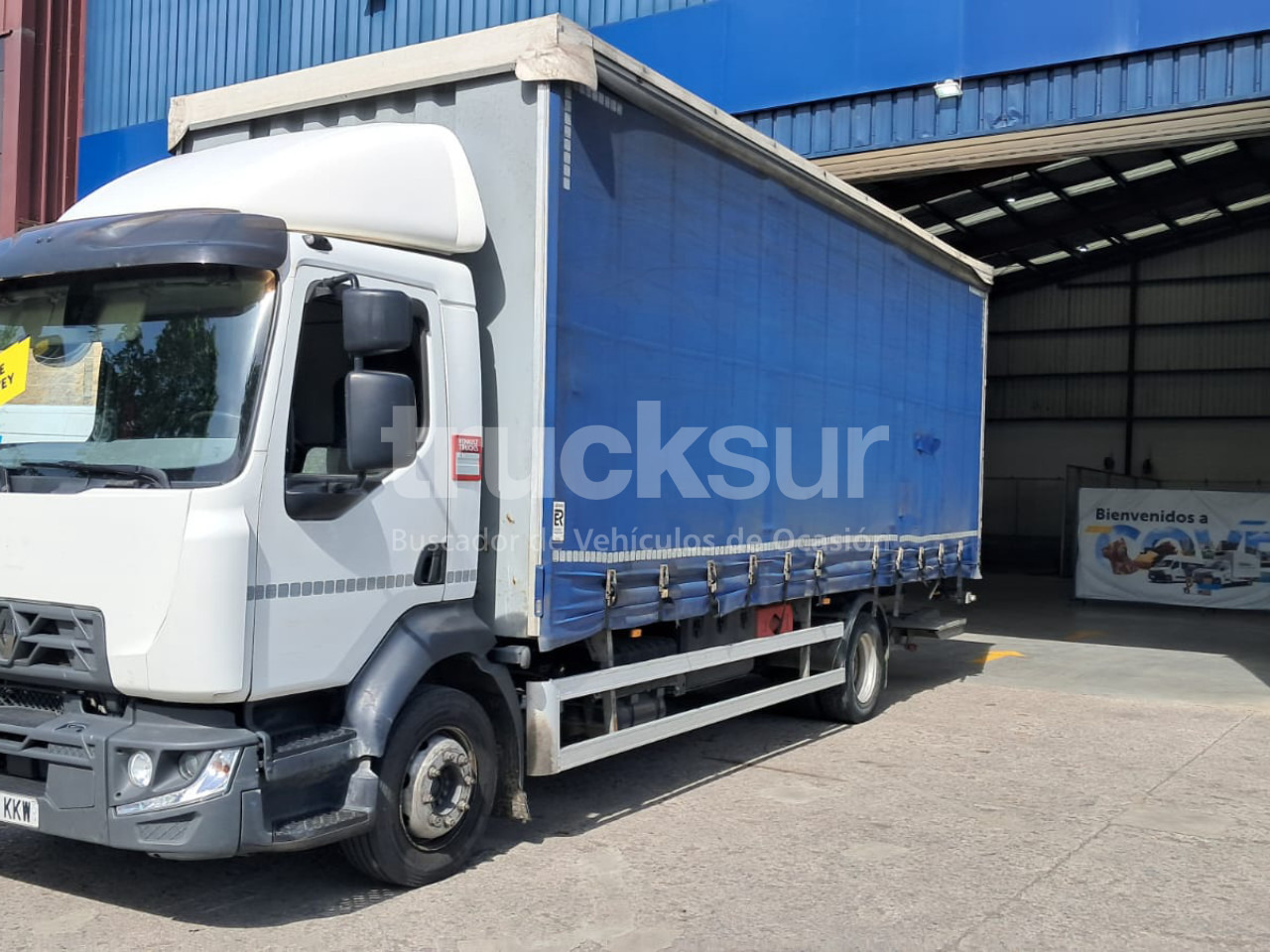RENAULT D 12.210 SEMITAULINER - Тентованный грузовик: фото 3 RENAULT D 12.210 SEMITAULINER - Тентованный грузовик: фото 3