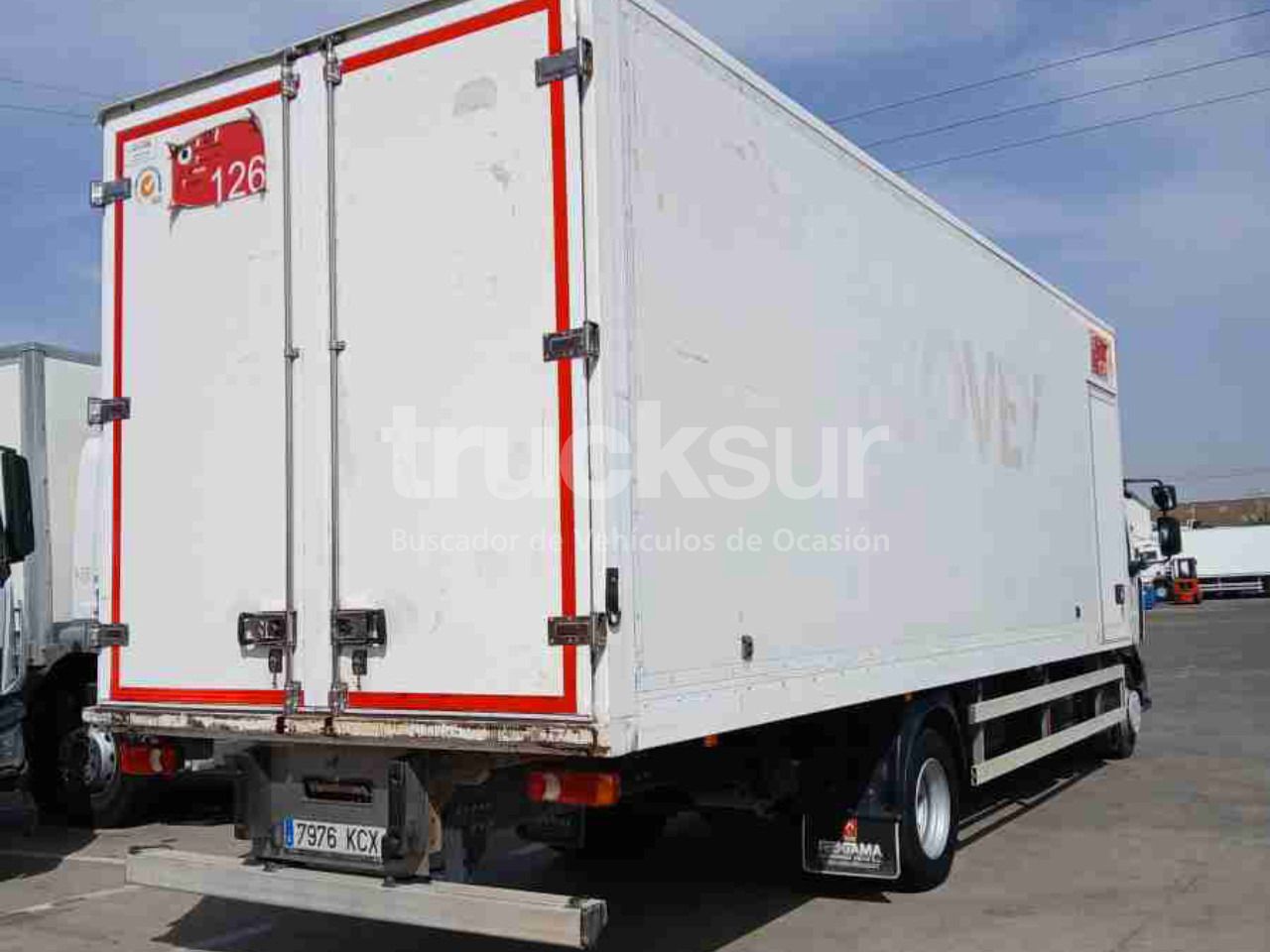 RENAULT D 12.240 - Грузовик с закрытым кузовом: фото 3 RENAULT D 12.240 - Грузовик с закрытым кузовом: фото 3