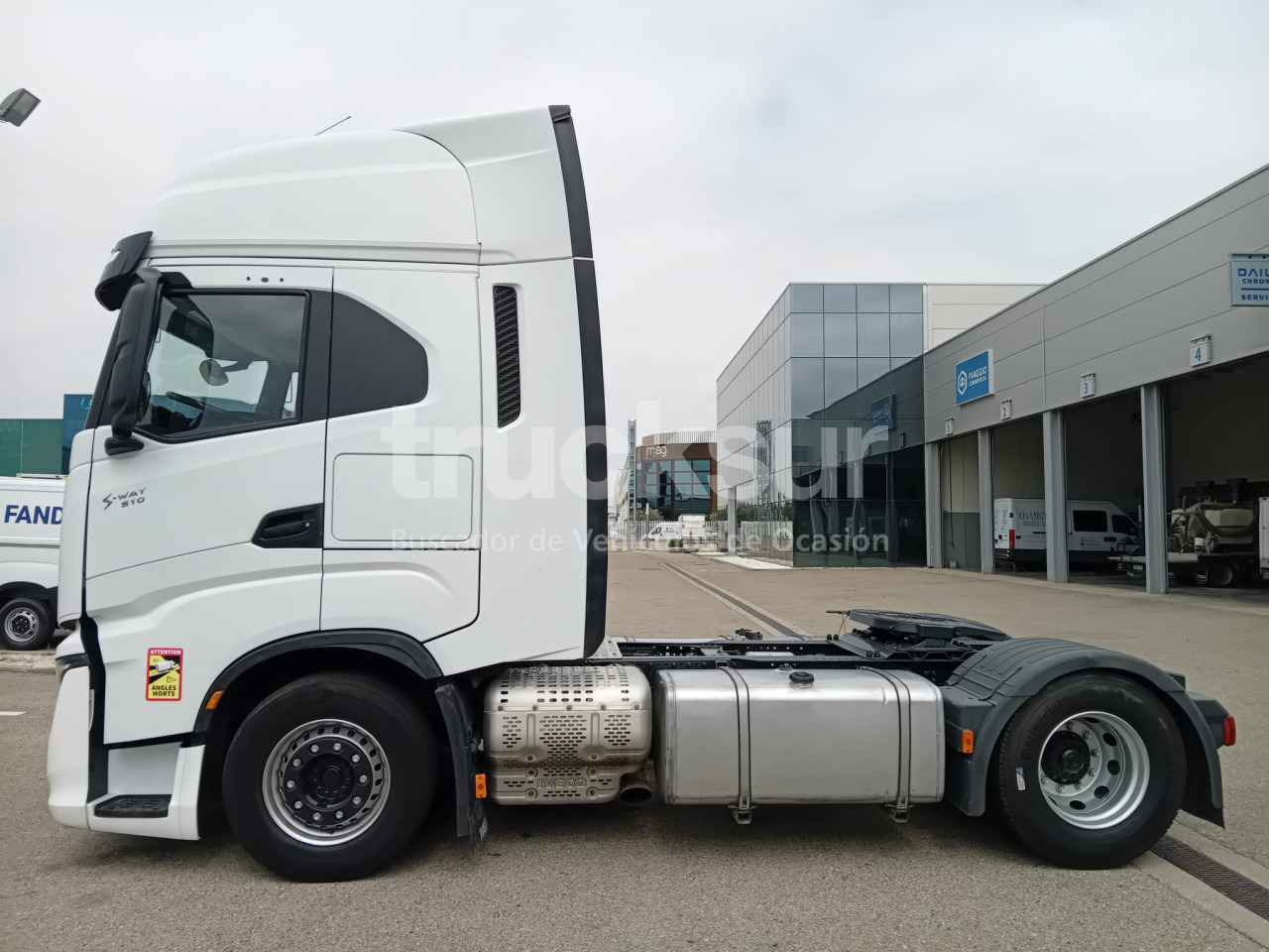 IVECO S-WAY AS440S51T/P - Тягач: фото 2 IVECO S-WAY AS440S51T/P - Тягач: фото 2