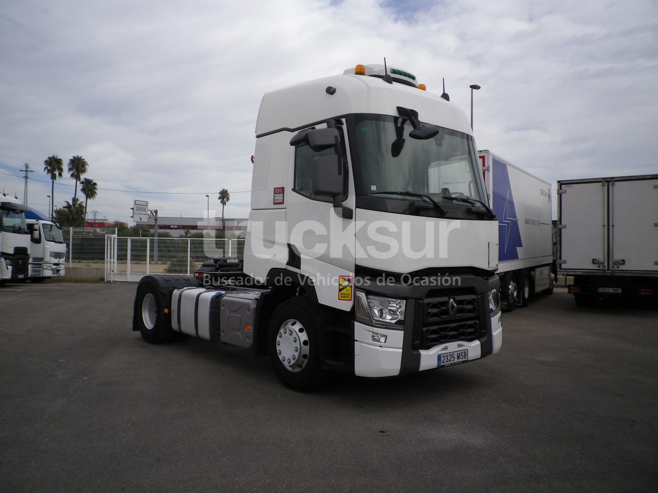 RENAULT T440 SLEEPER CAB - Тягач: фото 2 RENAULT T440 SLEEPER CAB - Тягач: фото 2