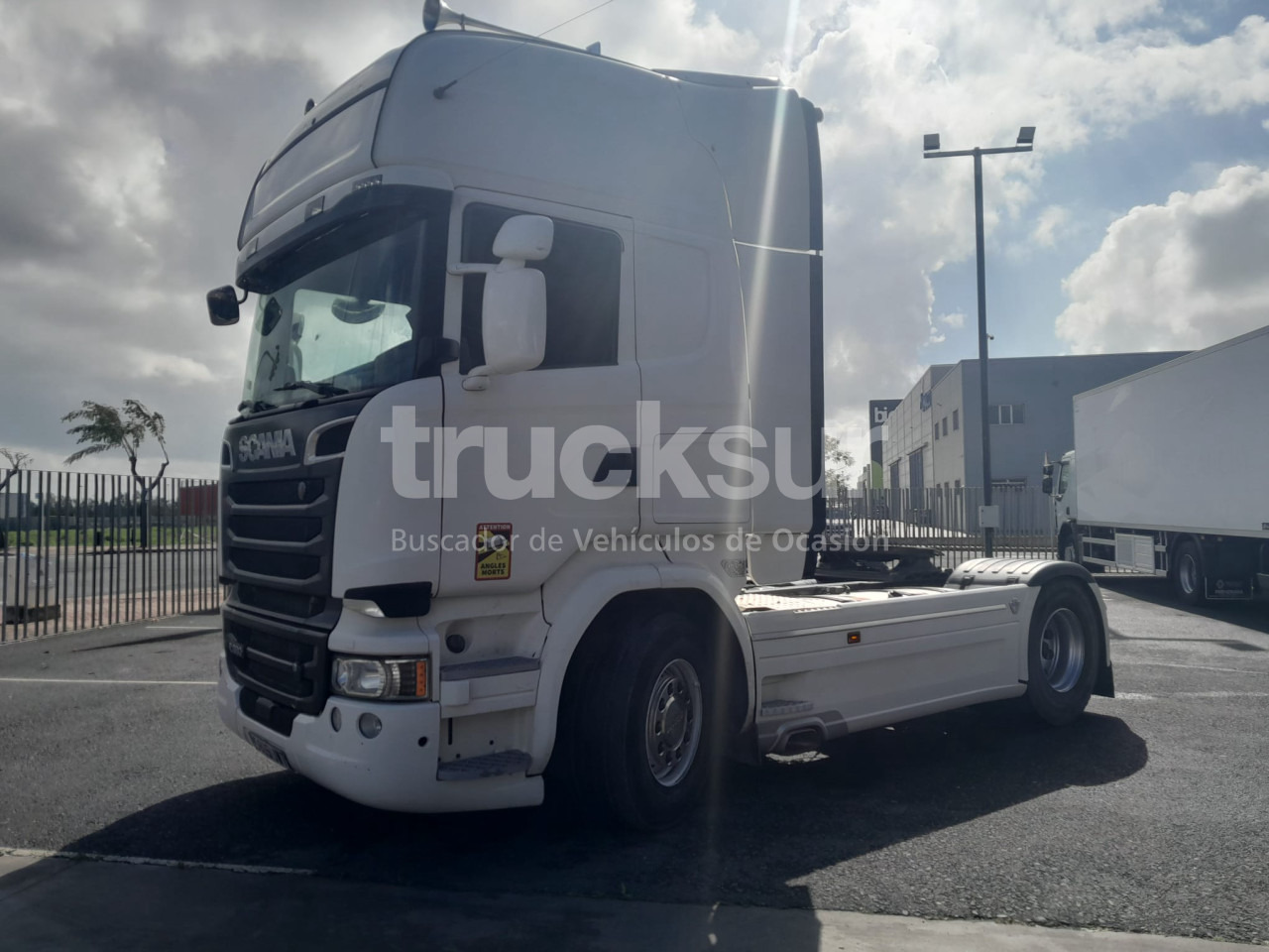 SCANIA R580 TOPLINE - Тягач: фото 3 SCANIA R580 TOPLINE - Тягач: фото 3