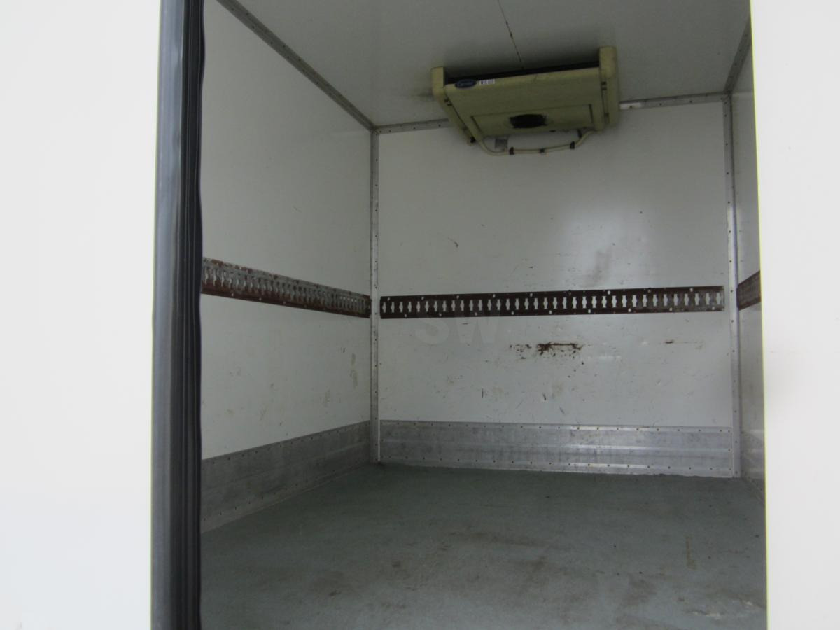 Mercedes 308D - Фургон-рефрижератор: фото 4 Mercedes 308D - Фургон-рефрижератор: фото 4