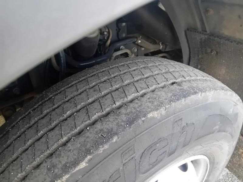 Renault D-Series 26 Wide - Мусоровоз: фото 3 Renault D-Series 26 Wide - Мусоровоз: фото 3