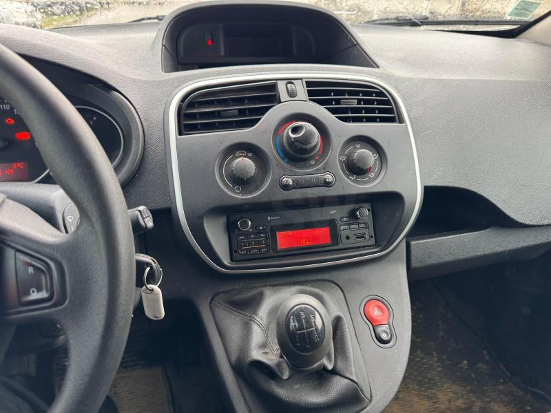 Цельнометаллический фургон Renault Kangoo 1.5 DCI: фото 14