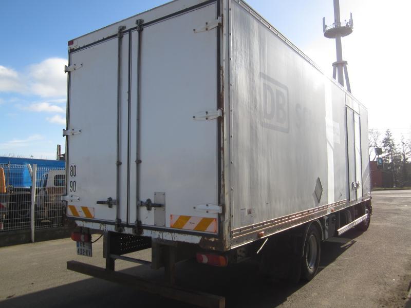 Renault Midlum 220.16 DXI - Грузовик с закрытым кузовом: фото 4 Renault Midlum 220.16 DXI - Грузовик с закрытым кузовом: фото 4