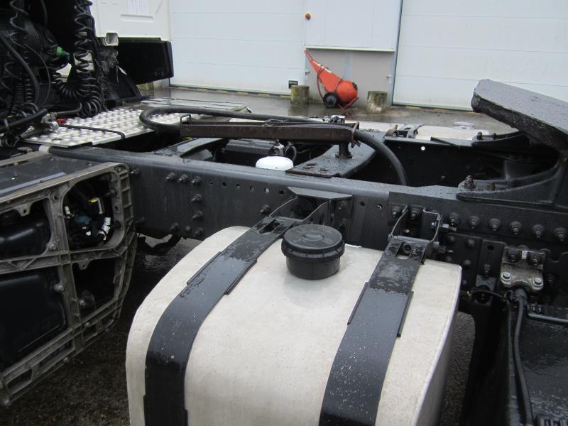 Тягач Volvo FMX 460: фото 6