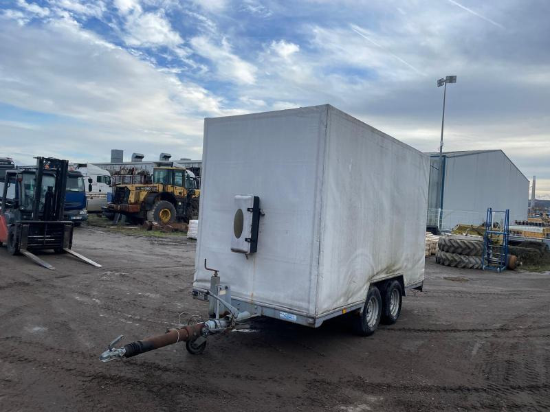 Verem - Тентованный прицеп: фото 3 Verem - Тентованный прицеп: фото 3