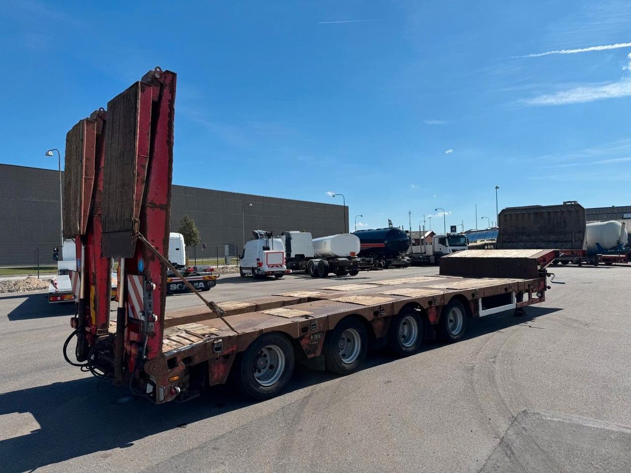 Kel-Berg Faymonville 4 axle Ausziehbar Tieflader - Низкорамный полуприцеп: фото 3 Kel-Berg Faymonville 4 axle Ausziehbar Tieflader - Низкорамный полуприцеп: фото 3