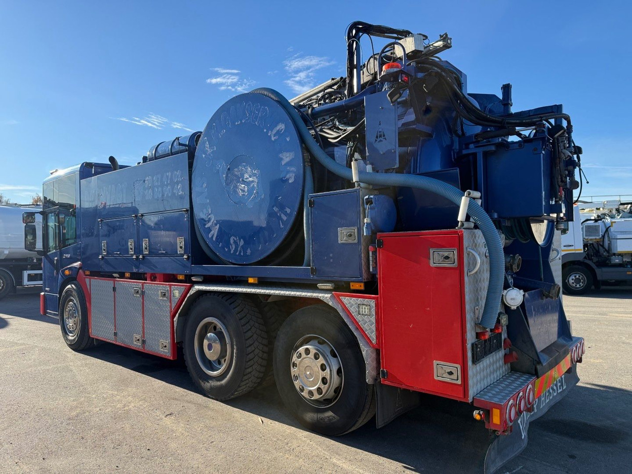 Mercedes-Benz Econic 2633 6x2*4 Hvidtved Larsen SLP309 Euro 5 - Ассенизатор: фото 4 Mercedes-Benz Econic 2633 6x2*4 Hvidtved Larsen SLP309 Euro 5 - Ассенизатор: фото 4