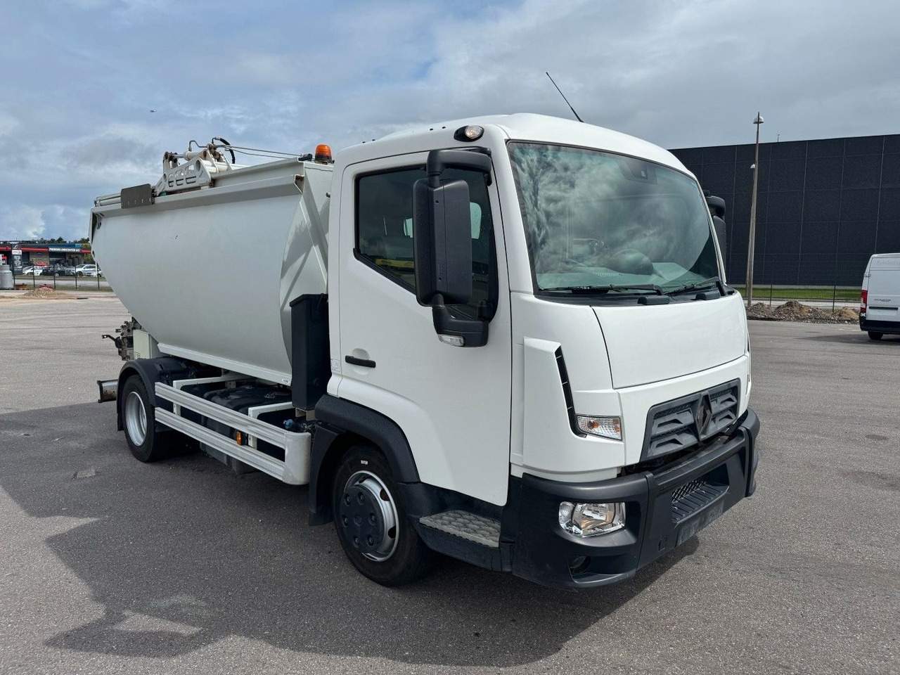 Renault D7.5 180 4x2 Semat/Techno Azimut 8 m3 Garbage - Мусоровоз: фото 2 Renault D7.5 180 4x2 Semat/Techno Azimut 8 m3 Garbage - Мусоровоз: фото 2