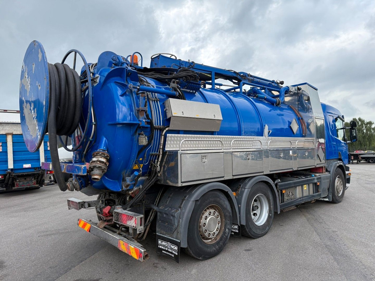 Scania 6x2*4 Eur-Mark PKI 12.1A Stainless Euro 5 - Ассенизатор: фото 3 Scania 6x2*4 Eur-Mark PKI 12.1A Stainless Euro 5 - Ассенизатор: фото 3