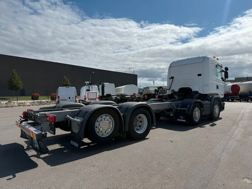 Scania G450 LB 8x2*6 MNB ADR Chassis / Retarder - Грузовик-шасси: фото 3 Scania G450 LB 8x2*6 MNB ADR Chassis / Retarder - Грузовик-шасси: фото 3