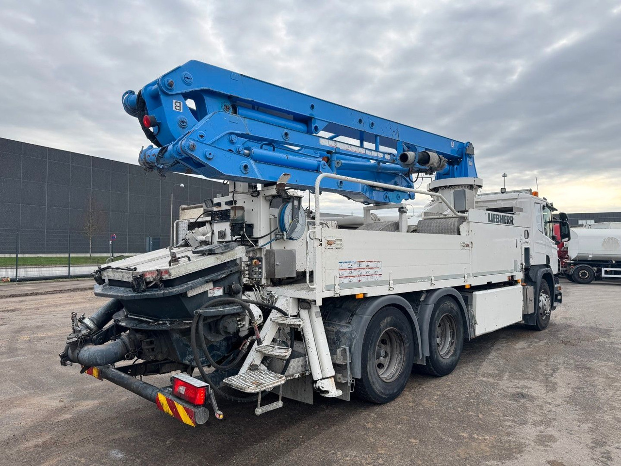 Scania P370 6x4 Liebherr THP140H 24 M4 XH Betonpumpe - Автобетононасос: фото 3 Scania P370 6x4 Liebherr THP140H 24 M4 XH Betonpumpe - Автобетононасос: фото 3