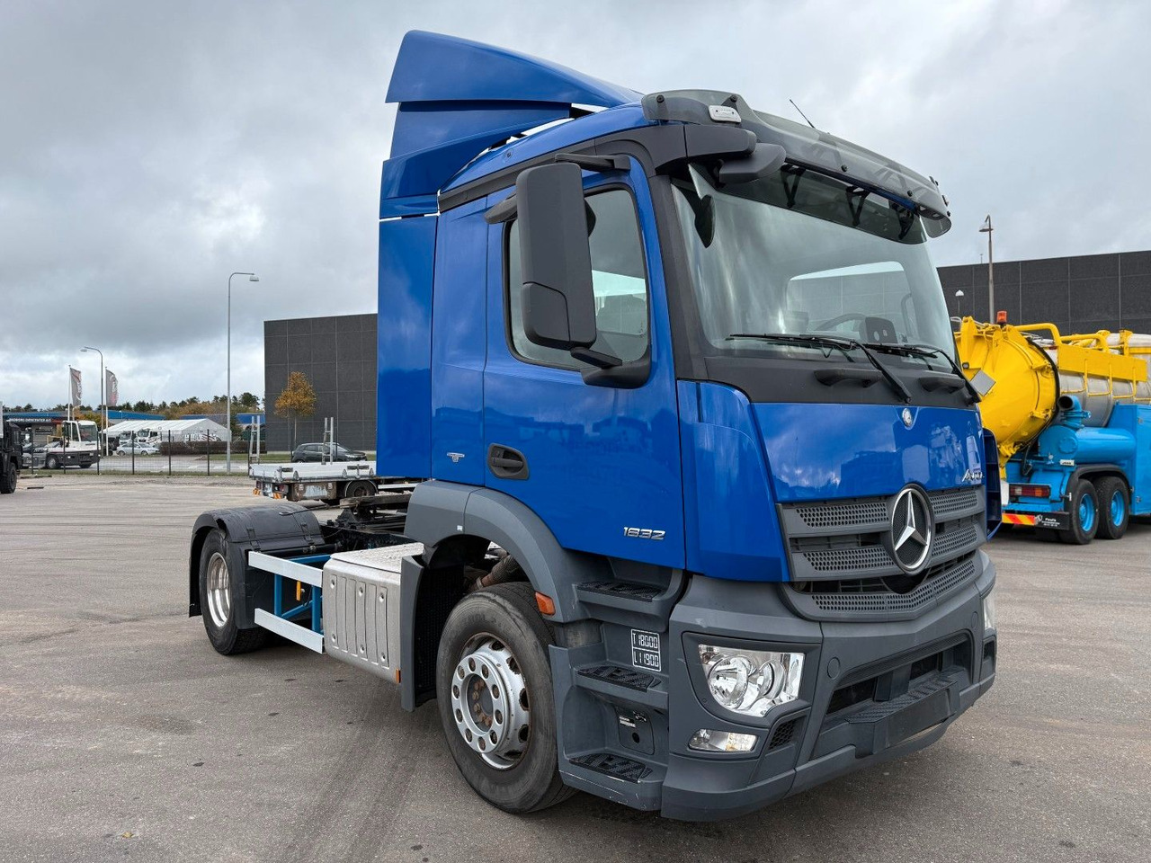 Mercedes-Benz Actros 1832 4x2 Euro 6 - Тягач: фото 2 Mercedes-Benz Actros 1832 4x2 Euro 6 - Тягач: фото 2