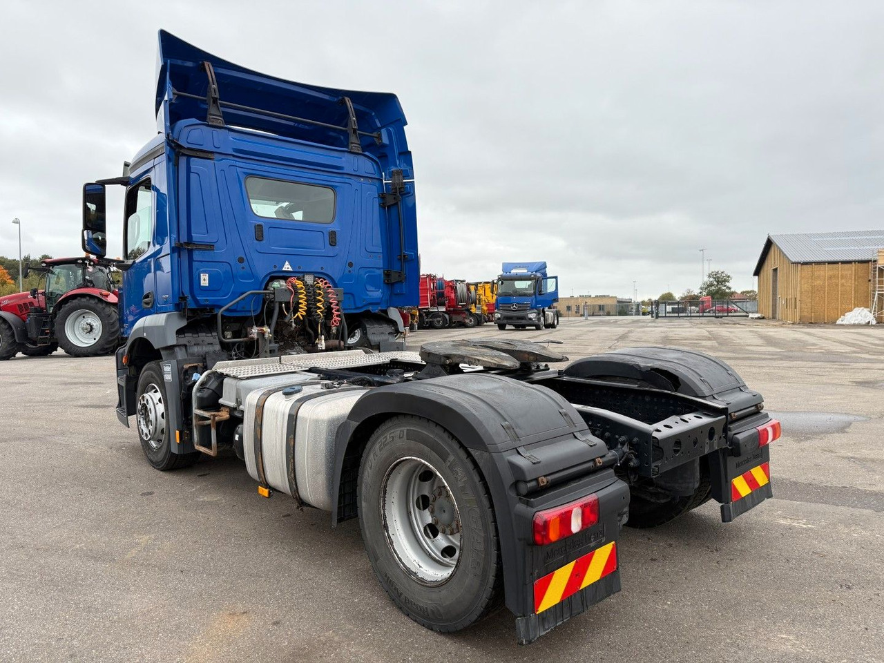 Mercedes-Benz Actros 1832 4x2 Euro 6 - Тягач: фото 4 Mercedes-Benz Actros 1832 4x2 Euro 6 - Тягач: фото 4