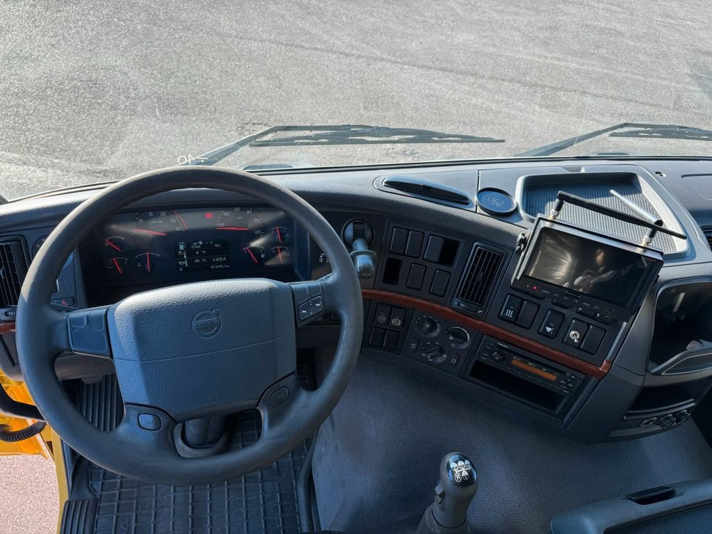 Ассенизатор Volvo FM 340 6x2*4 Euro 5 FFG Elephant 10 m3: фото 6