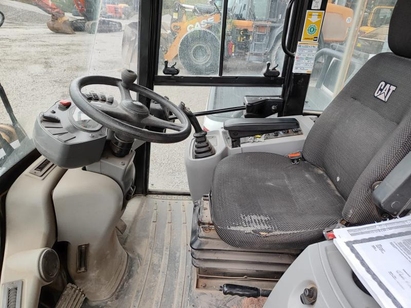 Caterpillar 908 M - Колёсный погрузчик: фото 5 Caterpillar 908 M - Колёсный погрузчик: фото 5