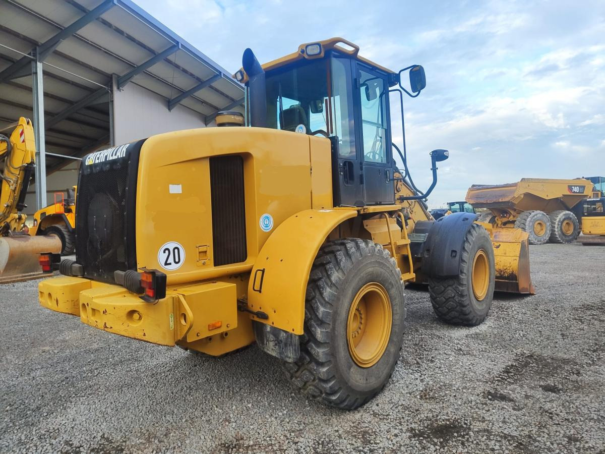 Caterpillar 930G - Колёсный погрузчик: фото 4 Caterpillar 930G - Колёсный погрузчик: фото 4