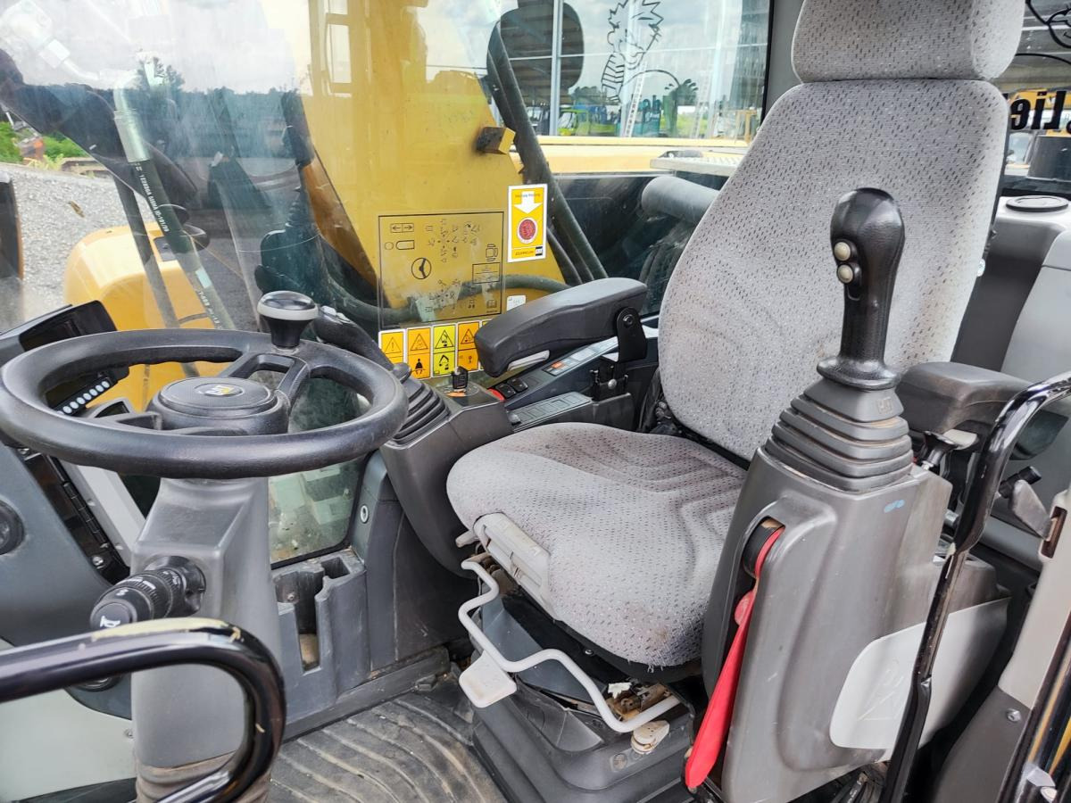 Caterpillar M316F - Колёсный экскаватор: фото 5 Caterpillar M316F - Колёсный экскаватор: фото 5