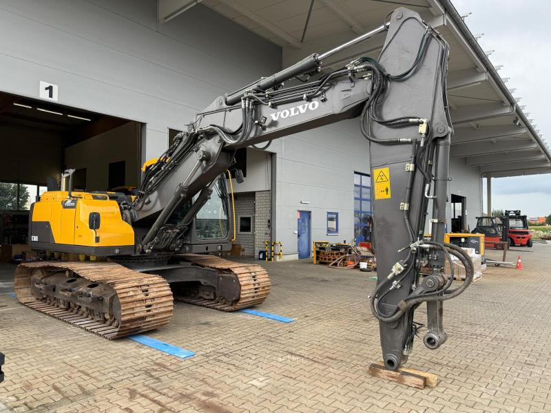 Volvo EC180 D - Гусеничный экскаватор: фото 3 Volvo EC180 D - Гусеничный экскаватор: фото 3