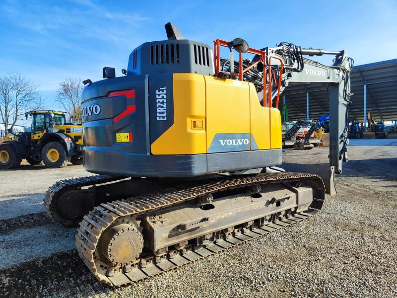 Volvo ECR235EL - Гусеничный экскаватор: фото 4 Volvo ECR235EL - Гусеничный экскаватор: фото 4