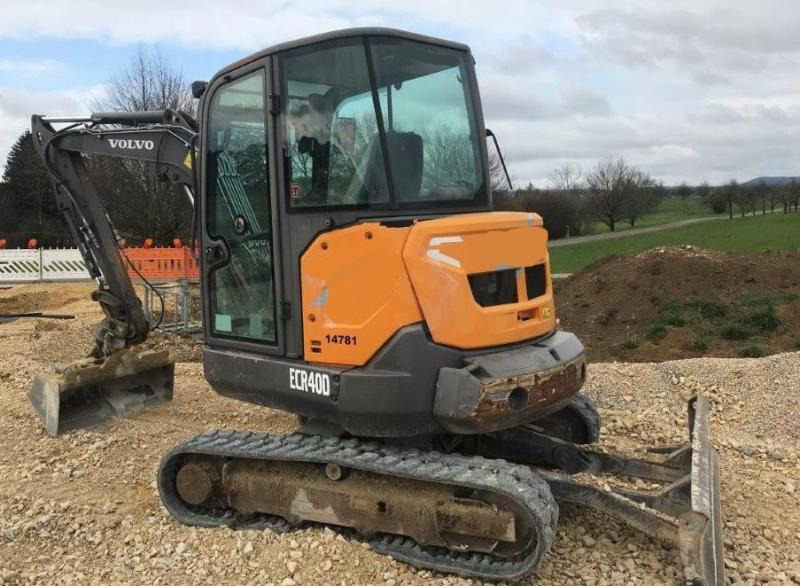 Volvo ECR40D - Мини-экскаватор: фото 1 Volvo ECR40D - Мини-экскаватор: фото 1