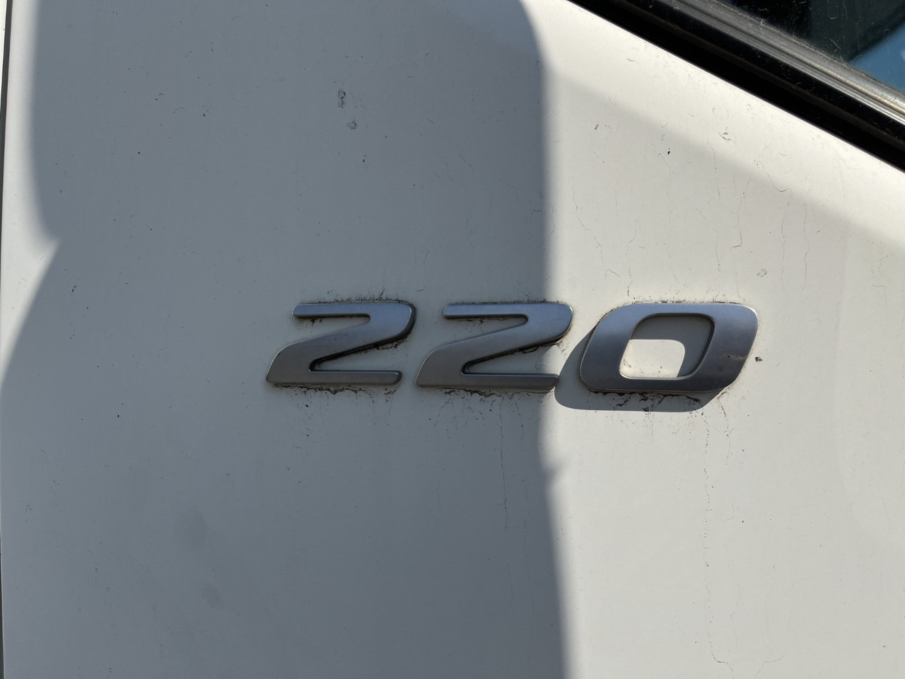 DAF LF 220 - Тентованный грузовик: фото 4 DAF LF 220 - Тентованный грузовик: фото 4