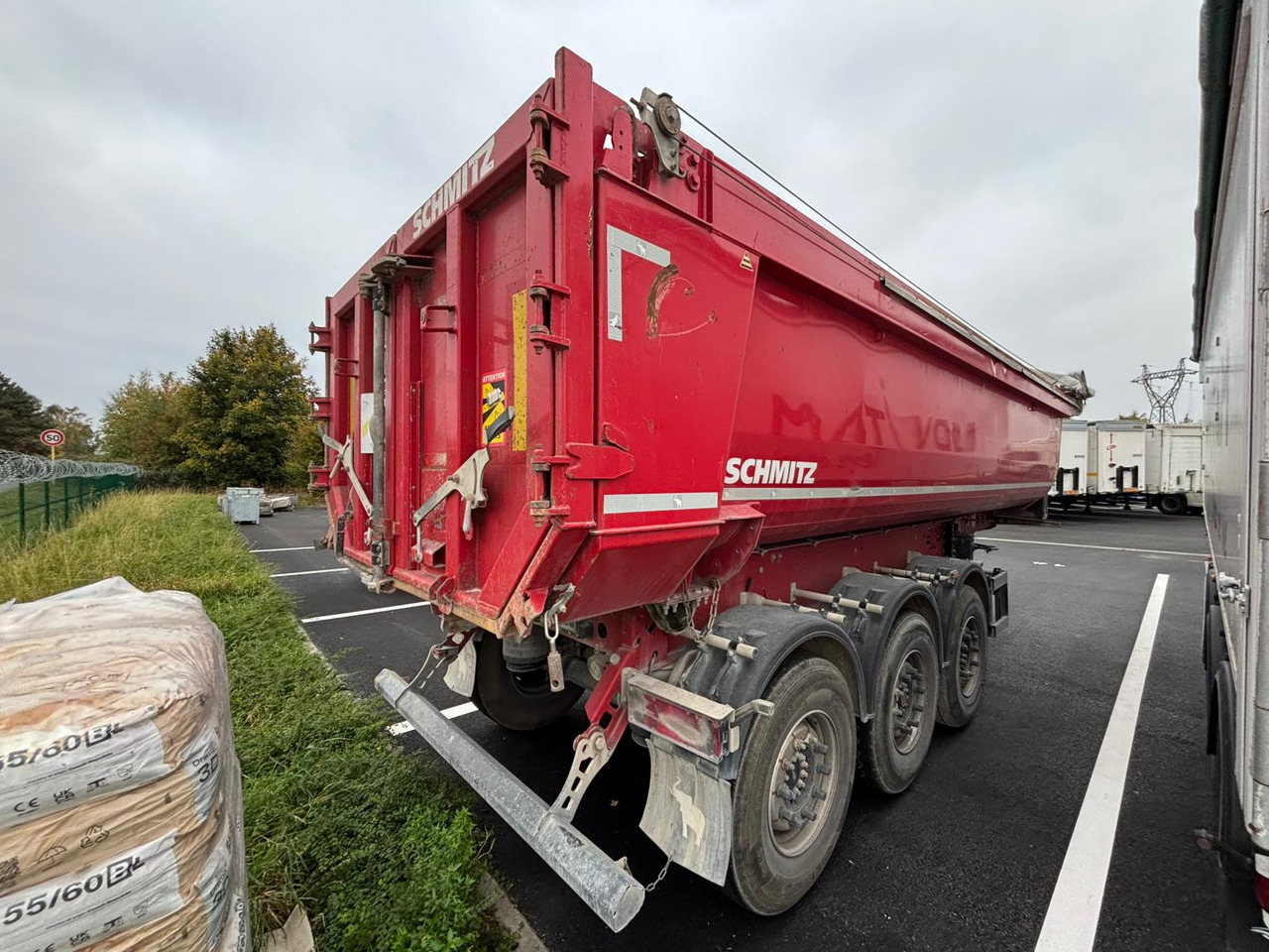 SCHMITZ - Самосвальный полуприцеп: фото 3 SCHMITZ - Самосвальный полуприцеп: фото 3