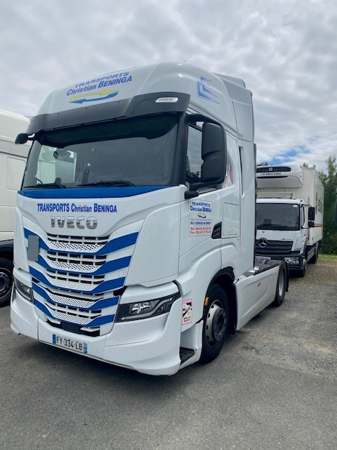 IVECO S-WAY 460CV - Тягач: фото 2 IVECO S-WAY 460CV - Тягач: фото 2