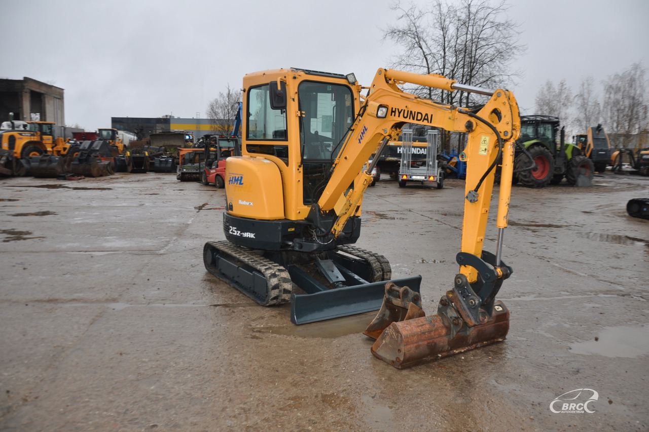 Hyundai R25Z-9AK - Мини-экскаватор: фото 2 Hyundai R25Z-9AK - Мини-экскаватор: фото 2