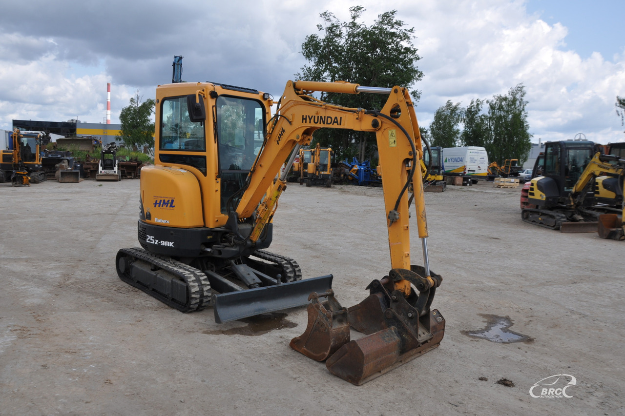 Hyundai R25Z-9AK - Мини-экскаватор: фото 2 Hyundai R25Z-9AK - Мини-экскаватор: фото 2