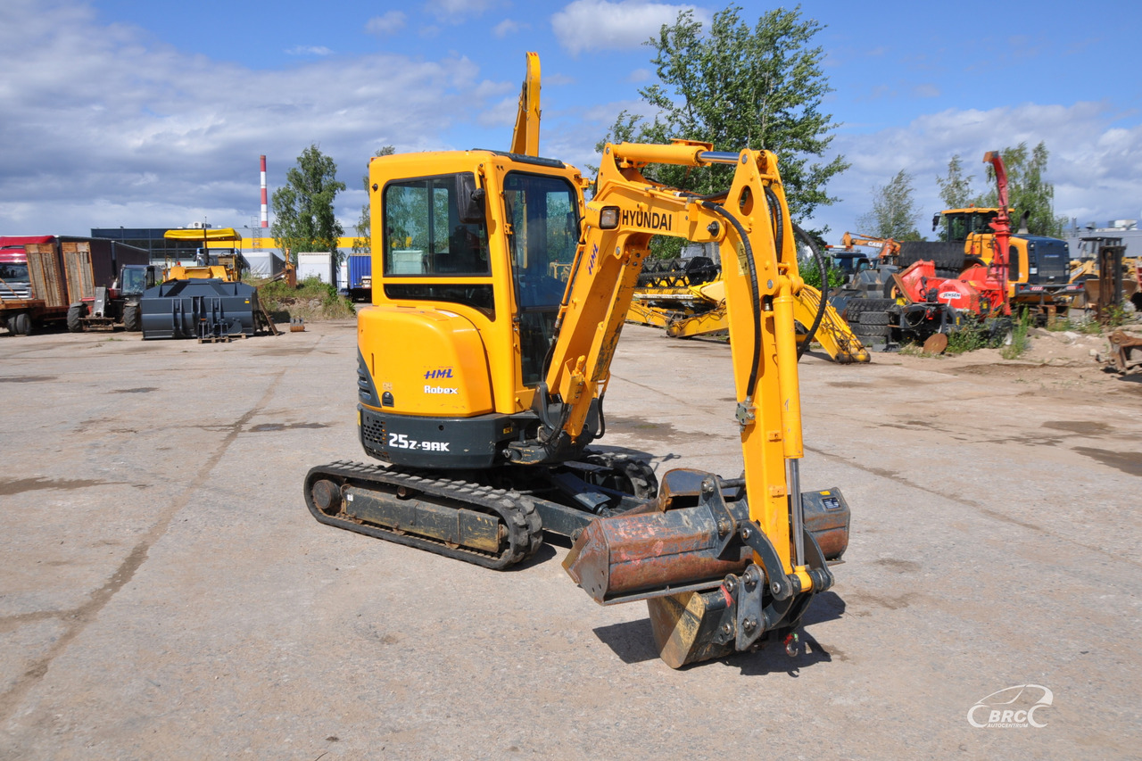 Hyundai R25Z-9AK - Мини-экскаватор: фото 2 Hyundai R25Z-9AK - Мини-экскаватор: фото 2