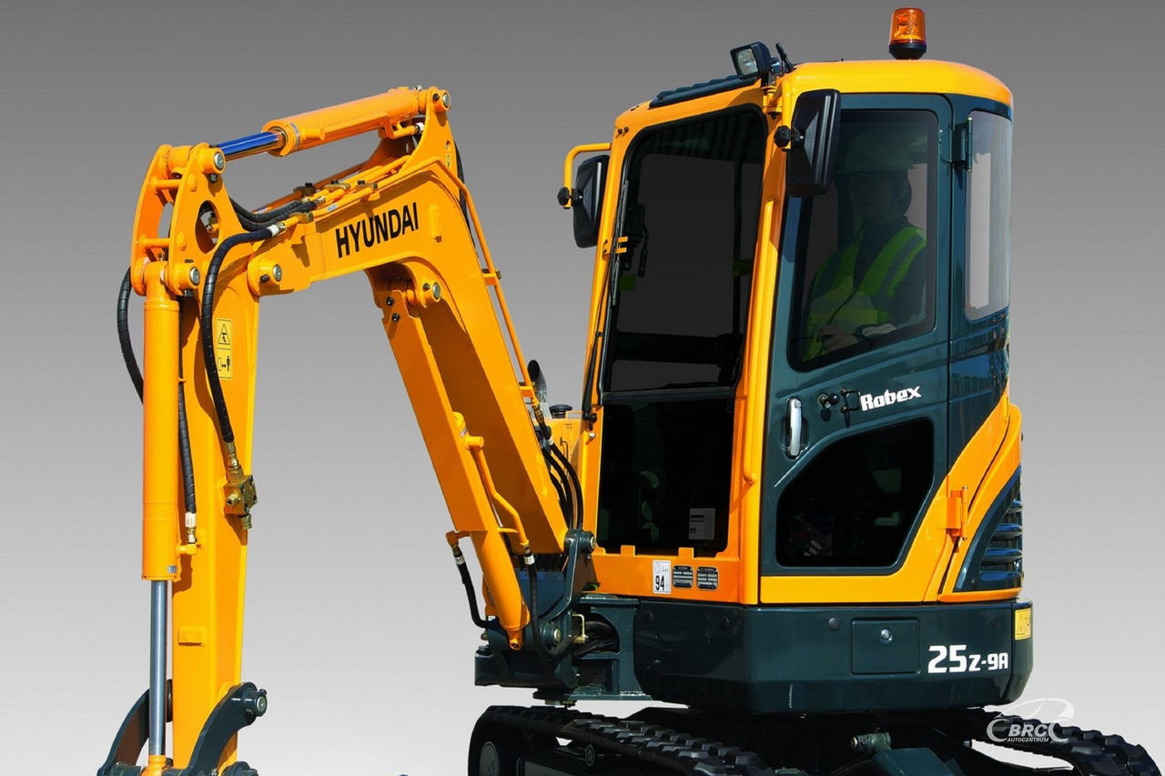 Hyundai R25Z-9AK - Мини-экскаватор: фото 1 Hyundai R25Z-9AK - Мини-экскаватор: фото 1