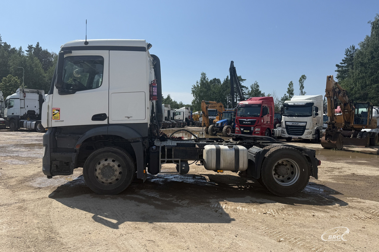 Mercedes-Benz Arocs - Тягач: фото 3 Mercedes-Benz Arocs - Тягач: фото 3