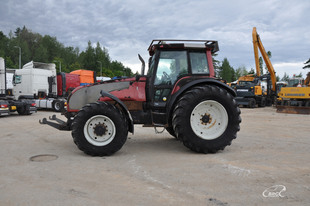 Valtra T190 - Трактор: фото 4 Valtra T190 - Трактор: фото 4